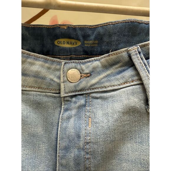 Old Navy Rockstar Light Color Floral Design Jean Size 12 - Picture 2 of 6